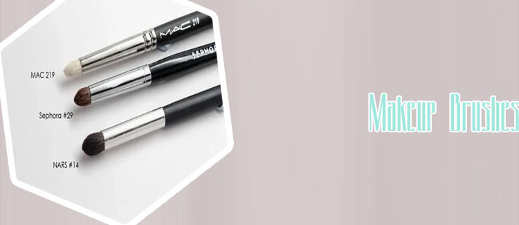 Smudge brush makeup